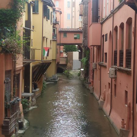Casa Vacanze Il Canale โบโลญญา ภายนอก รูปภาพ